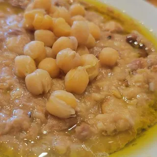 msabaha with vegetable plate