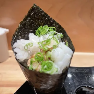 Ika Natto Hand Roll