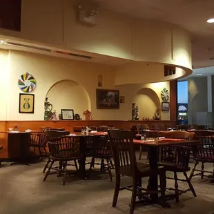 Dining Area at Zamaan Café Eisenhower