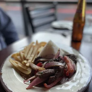 Lomo Saltado