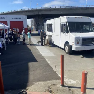 Long lines means Great food!