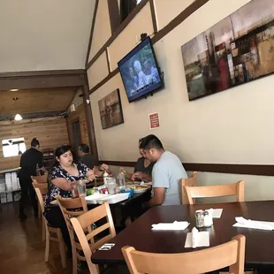 sushi and sashimi, interior