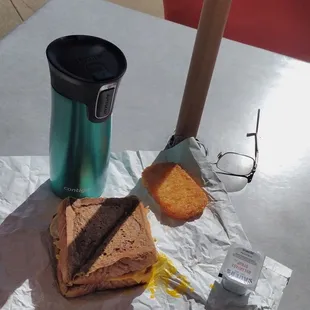 I haven't even started and it's starting to make a mess!! imagine what happens after dribbling syrup on it prior to each bite...