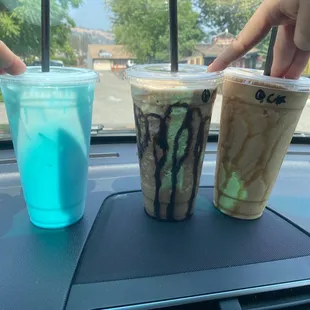 Cotton candy, mochaccino, carmilla