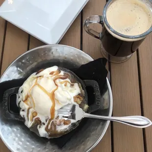 Deep Dish Cinnamon Apple Pie