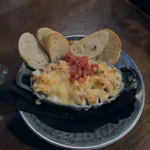 Lobster &amp; Smoked Bacon Mac &amp; Cheese