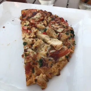 Hummus Sriracha Chicken Pizza