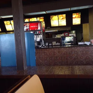 Simple extensive menu. Clean cozy place on sunny cold winter day!