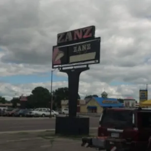 a view of a parking lot