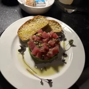 Tuna tar tar appetizers
