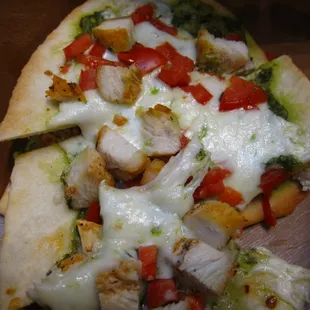 Chicken Pesto Flatbread ($6.50)