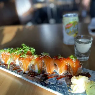 Double salmon roll