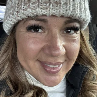 Roxana Z.