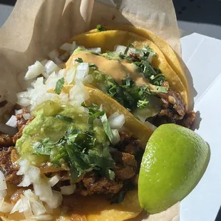 Al pastor tacos