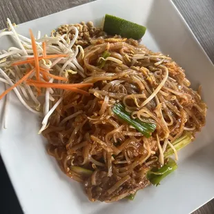 Beef pad Thai