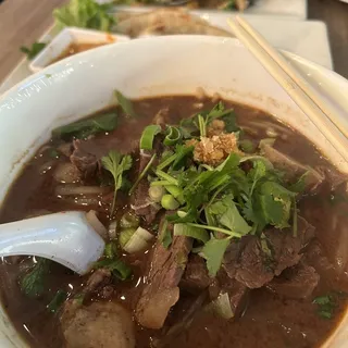 N9 Beef Boat Noodle Soup