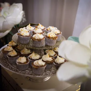 a display of cupcakes