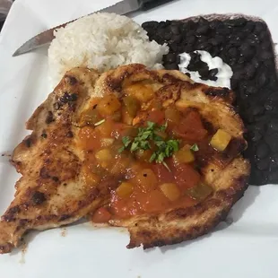 Mango salsa chicken