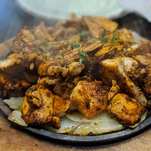 Sizzling chicken boti