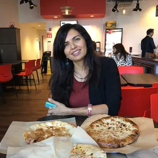 Zareen with her amazing fresh tandoori naans