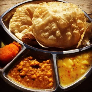 HALWA PURI BRUNCH (Photo: Sahar H)