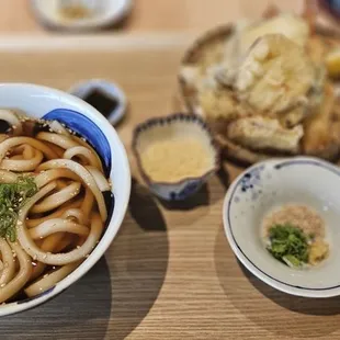 Shrimp soba with added sweet potatoes and mushrooms