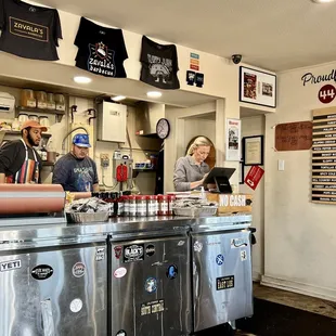 ramen and noodles, interior