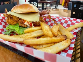 Fat Guys Pizza & Chicken