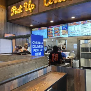 Inside Zaxby&apos;s