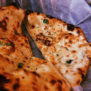 Garlic naan!