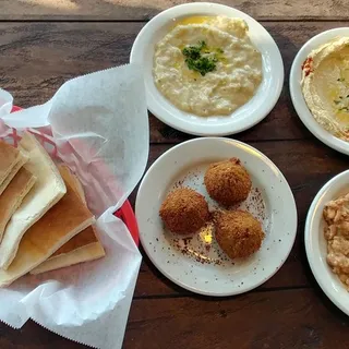 Zaytoon Sampler