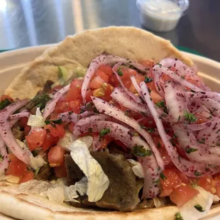 Pita with veggies and beef lamb