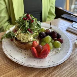 Brunch Menu: Scrambled Egg &amp; Avocado Toast arugula, zaatar with fresh fruit
