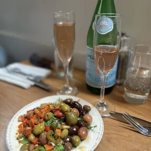 salads, food