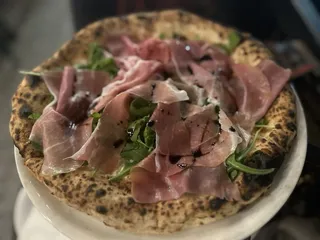 Beauty's Pizza