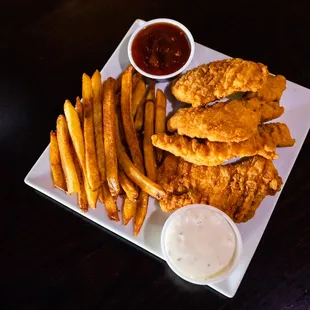 chicken wings and fried chicken, bbq chicken, fried chicken wings, food, fried chicken, poultry, chicken, chicken wings, bbq wings