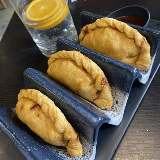 Empanadas de Camaron (3)