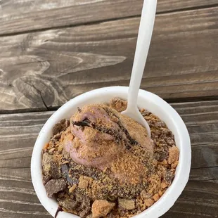 Todays #2 special...strawberry, chocolate drizzle and butterfinger crumble!