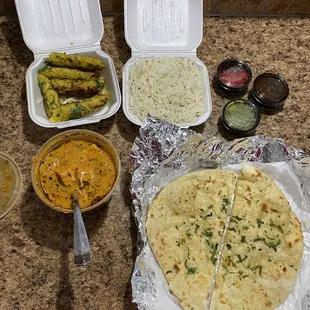 Chicken Tandoori Kabab, Garlic Naan and chicken Tikka Masala.