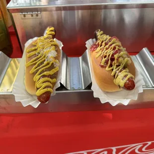 Left: classic, Right: special with pineapple relish