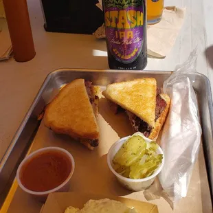 Zeke&apos;s BBQ Sangwish. It&apos;s BYOB. So I brought my trusted STASH!