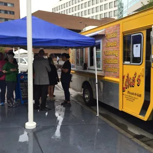 Line buildup in the rain