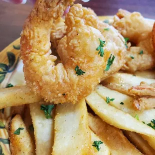 Look at the size of these jumbo shrimp!