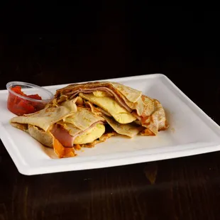 Breakfast crepe with Ham and Cheddar