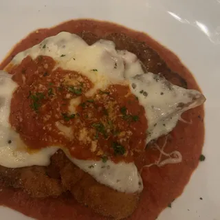 Classic Chicken Parmigiana
