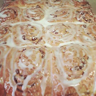 Cinnamon Raisin Buns!!