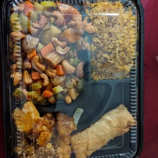 Bento tray, chicken cashew sesame