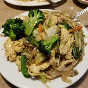 Chicken Chow Fun