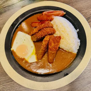 medium curry with spam, egg, sausage, and rice, 35 cents for 8 heat