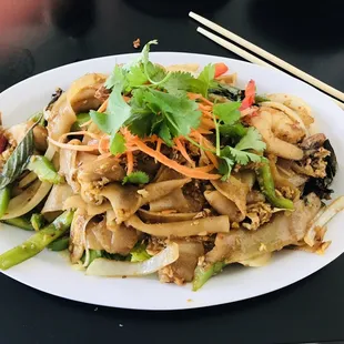 Drunken Noodle very tasty loaded with large shrimp